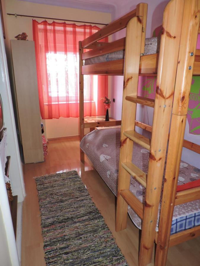 Liza Panzio Bed & Breakfast Mali Idos Bagian luar foto